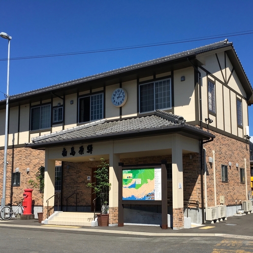 島原鉄道南島原駅舎