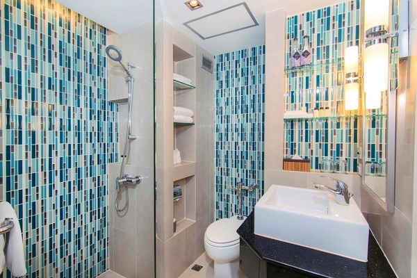 デラックス　プールビュー　バスルーム