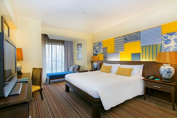 テーマスイートシービュー　ライカーム調　ベッドルーム