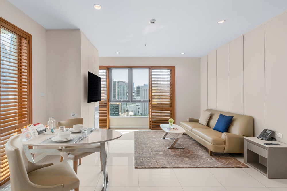 コーナー バルコニー スイート