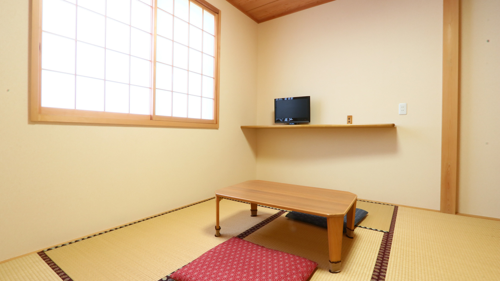 【禁煙】6畳和室◆明るく清潔感のあるお部屋でのんびりとお過ごし下さい♪*