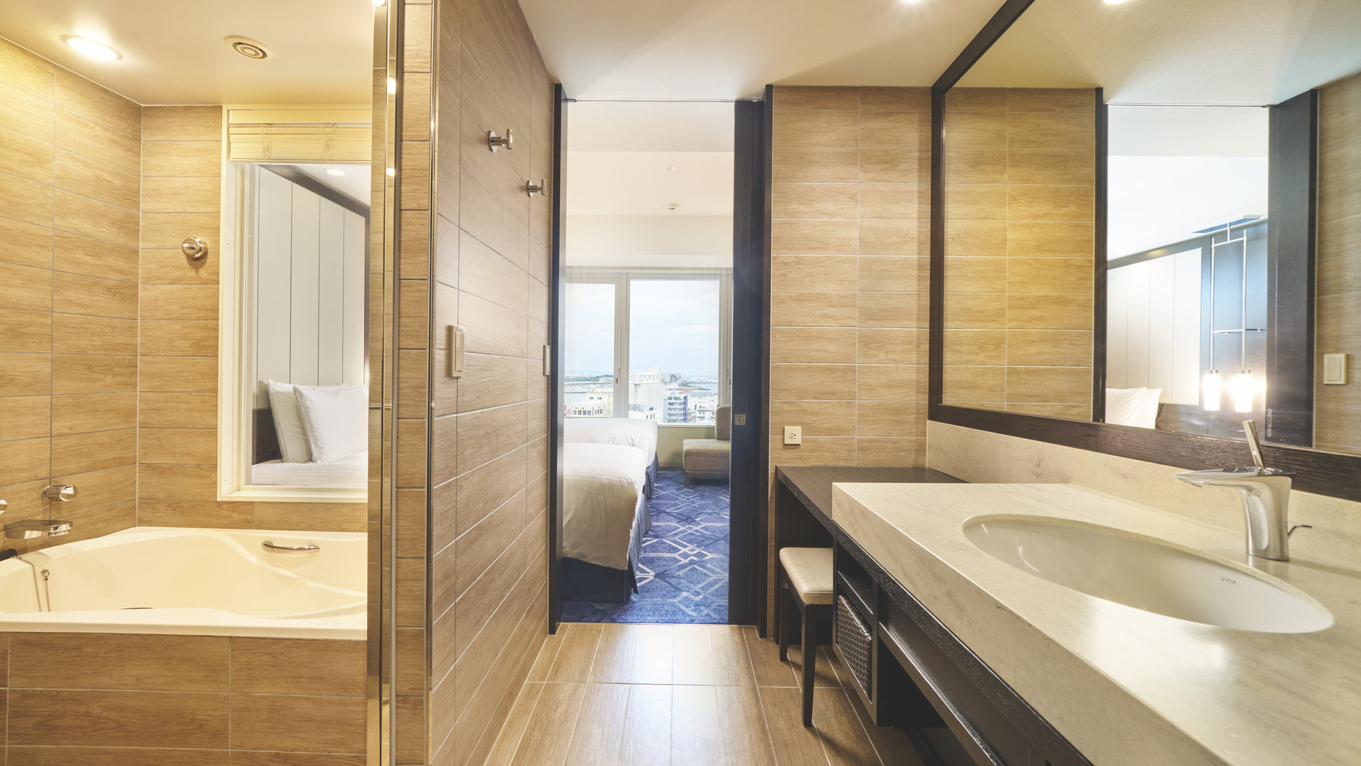 バスルームイメージ（ベイサイドツインタイプ）