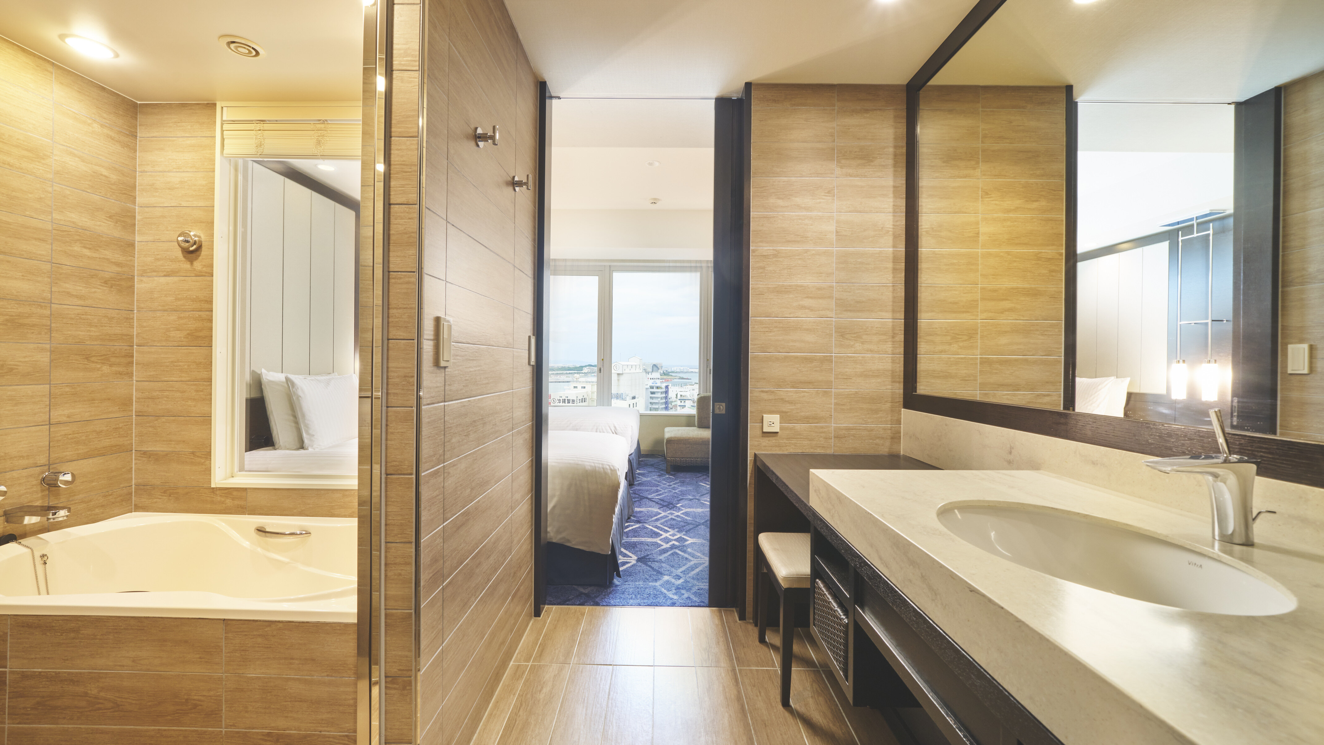 バスルームイメージ（ベイサイドツインタイプ）