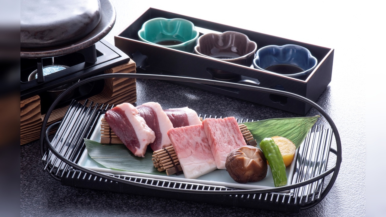 【お部屋食】【平日限定】温泉と美食のご褒美女子旅「特別会席」プラン｜6大特典付き！