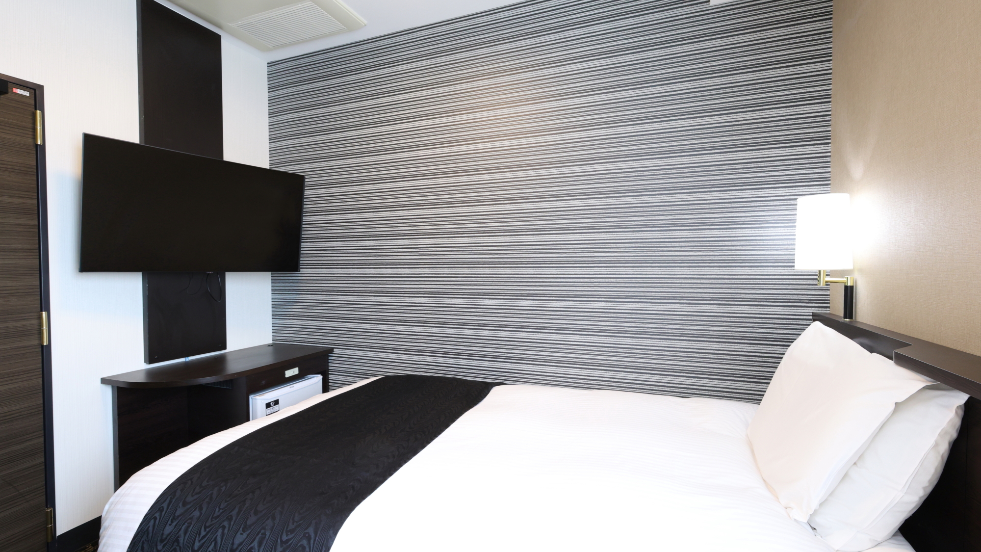 【2025年2月 設備リニューアル】シングルルーム一例