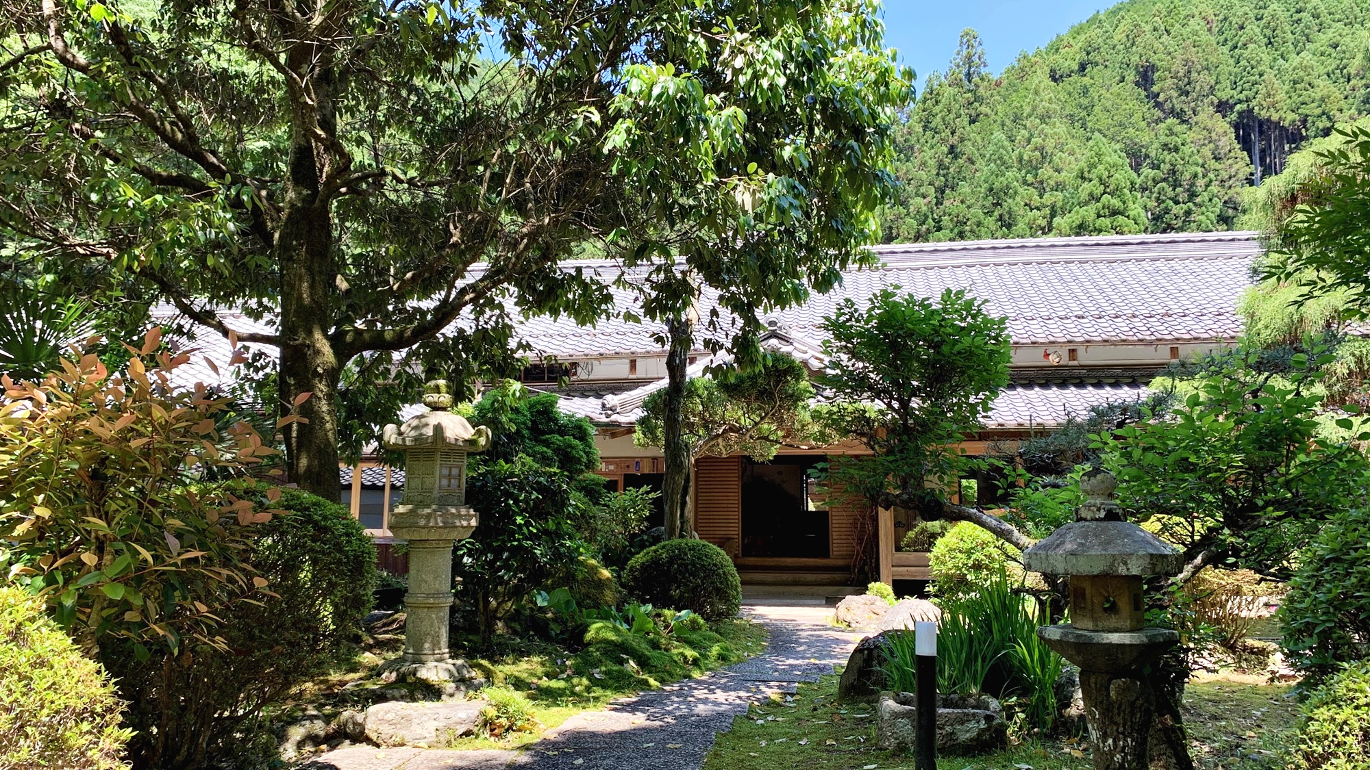 ゲストヴィラ逢桜 外観