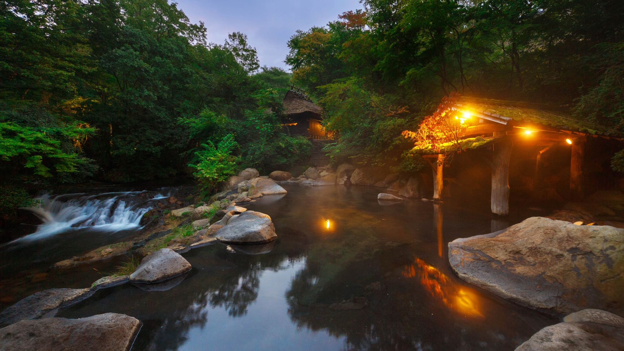 【人気No.1】源泉かけ流し温泉と旬を味わう会席料理プラン（一泊二食付）