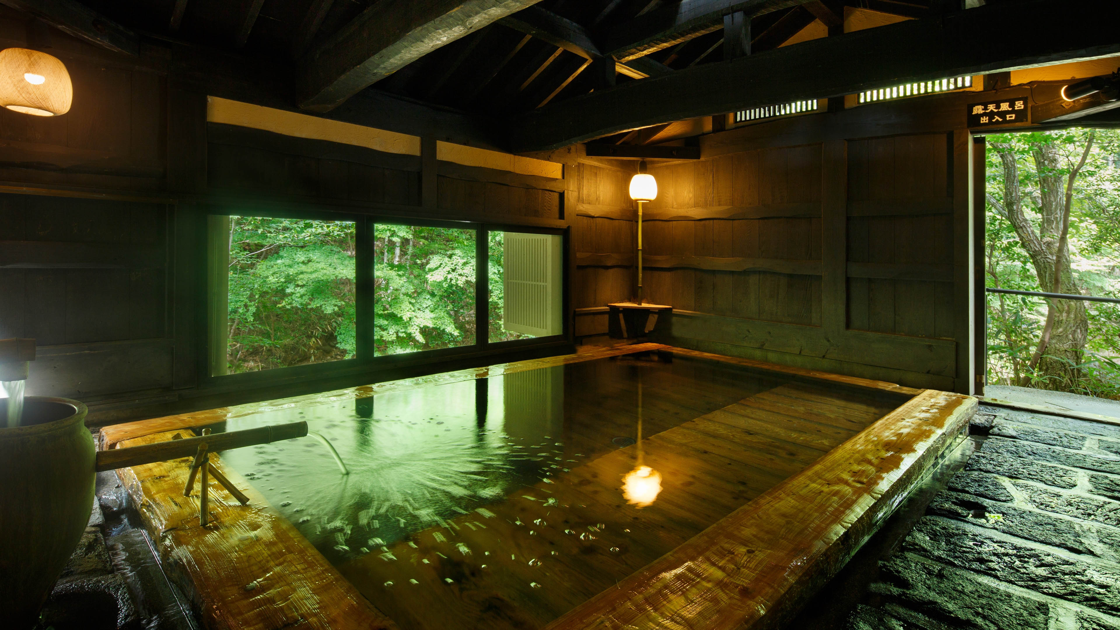 ますら男・ヒノキ（男性専用内風呂）