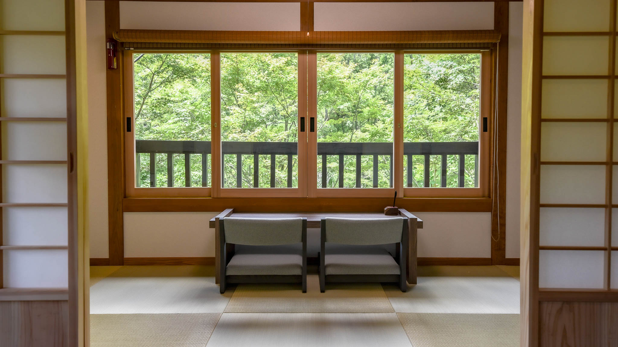 TBタイプのお部屋｜ツインベッド＋６畳