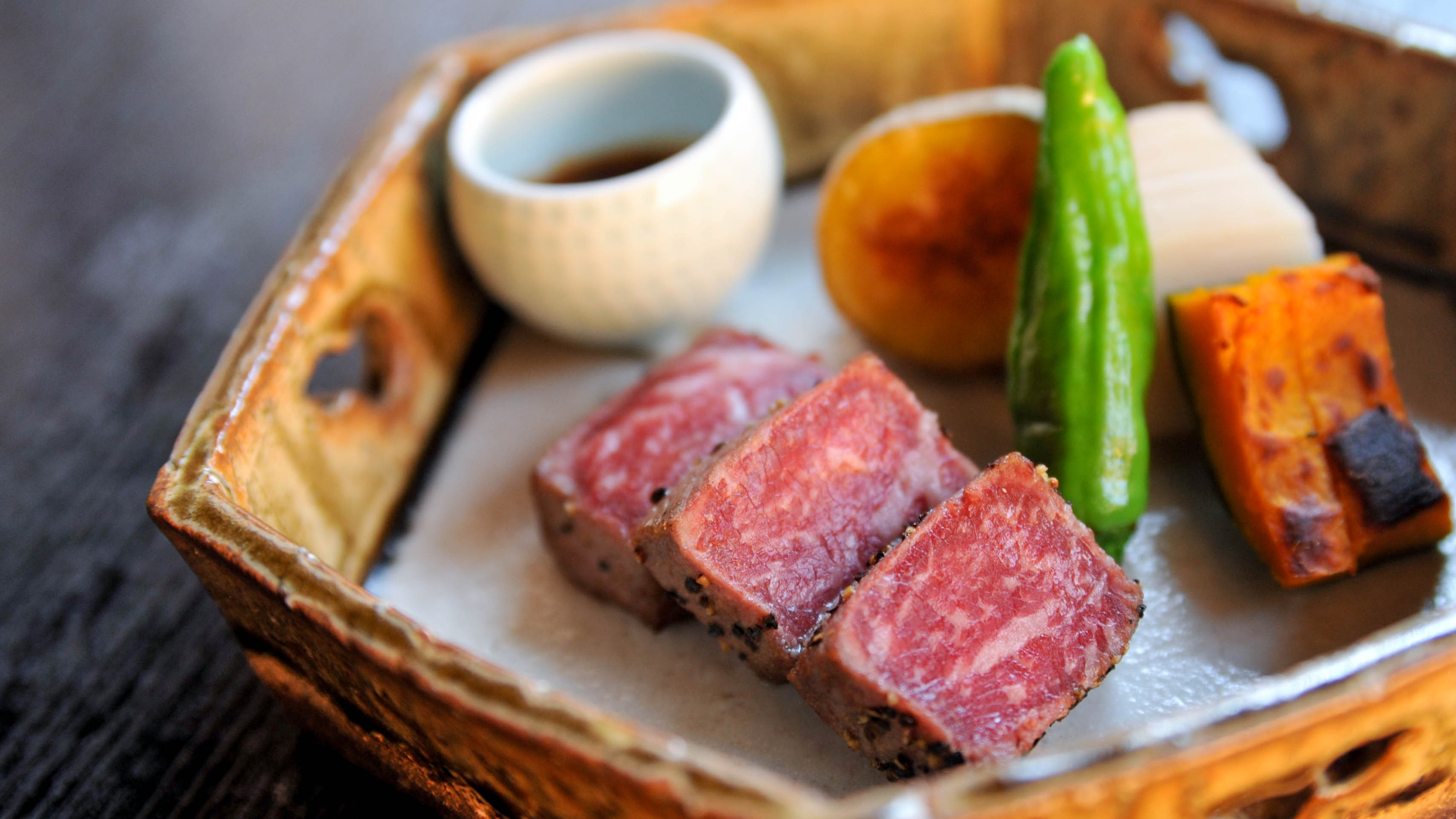 【盛り付け例】季節の会席料理