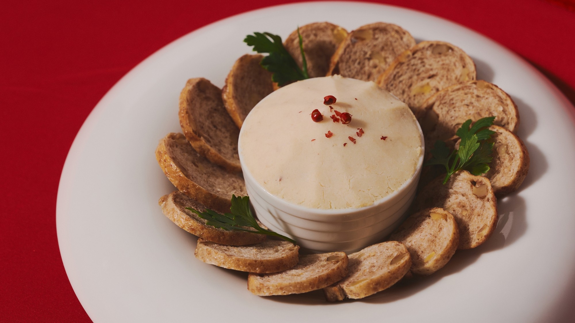 【夕朝食付き】ホテルでゆっくり！ディナービュッフェ付プラン（夕食19：30〜）-1泊2食付き-