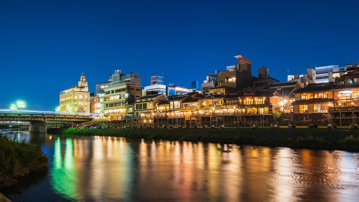 夏イメージ 鴨川