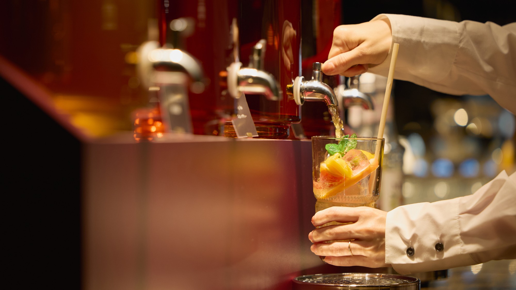 ラジョウ　TEA CRAFT THEATER (ティークラフトシアター)　イメージ