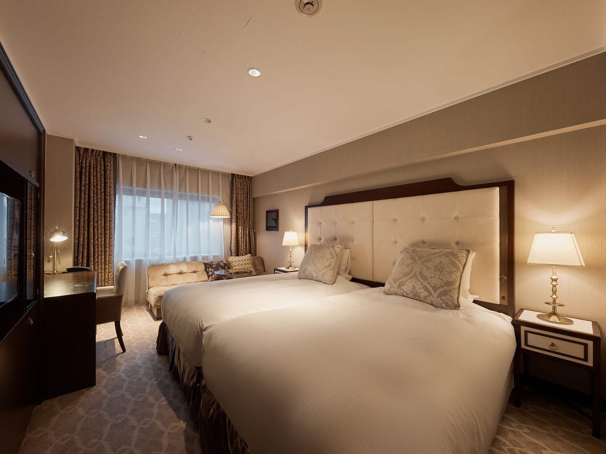 ナインアワーズなんば駅