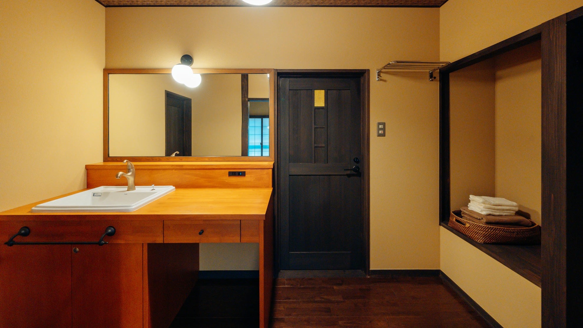 ゆったりとしたメイクルーム