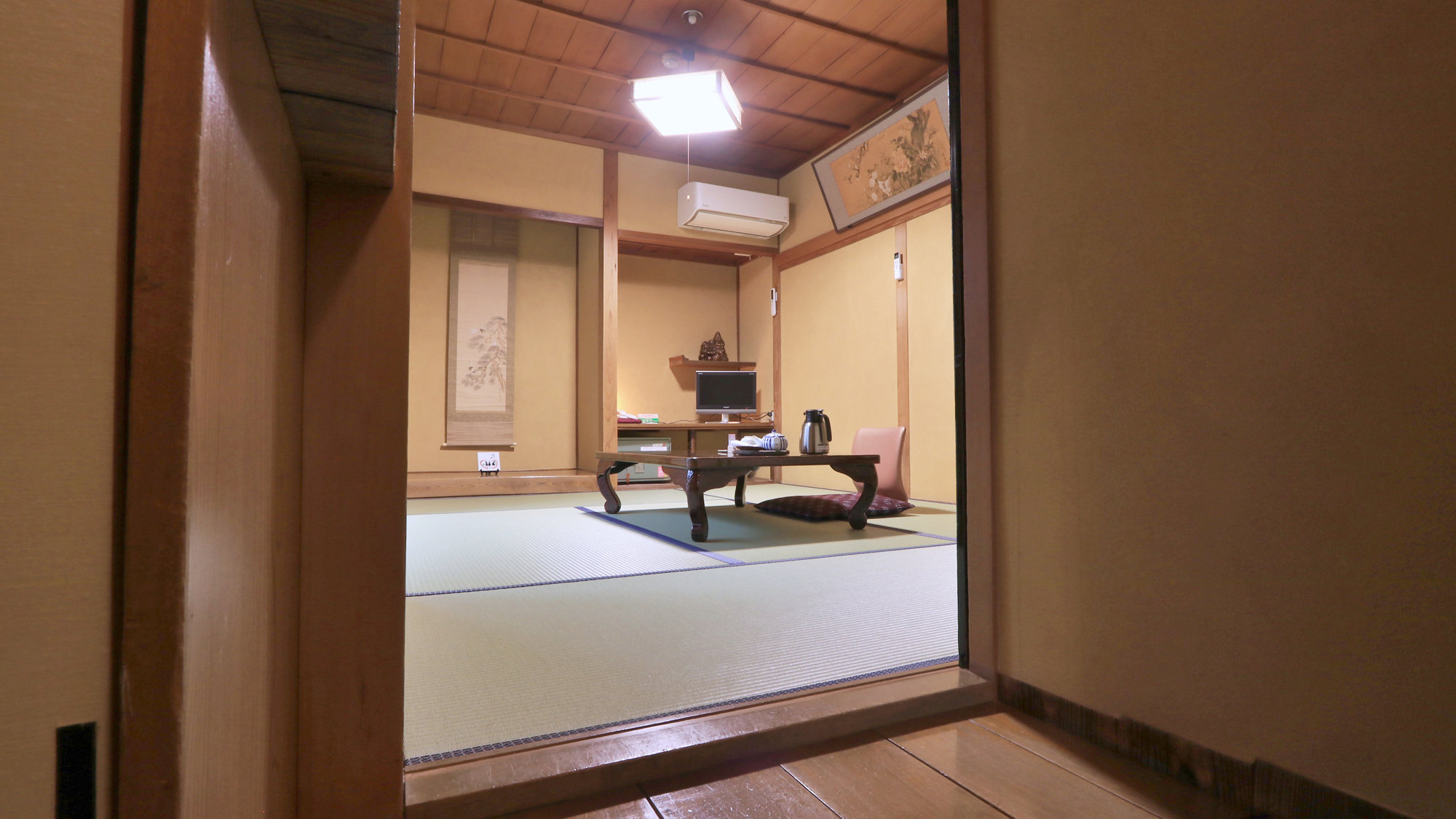 【客室】和室6畳