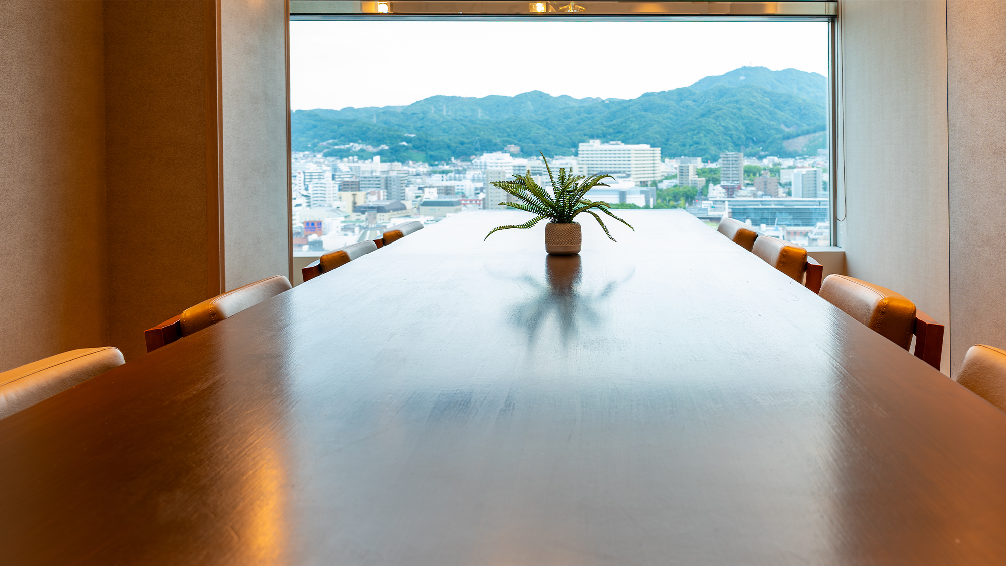 17F　レストラン　個室