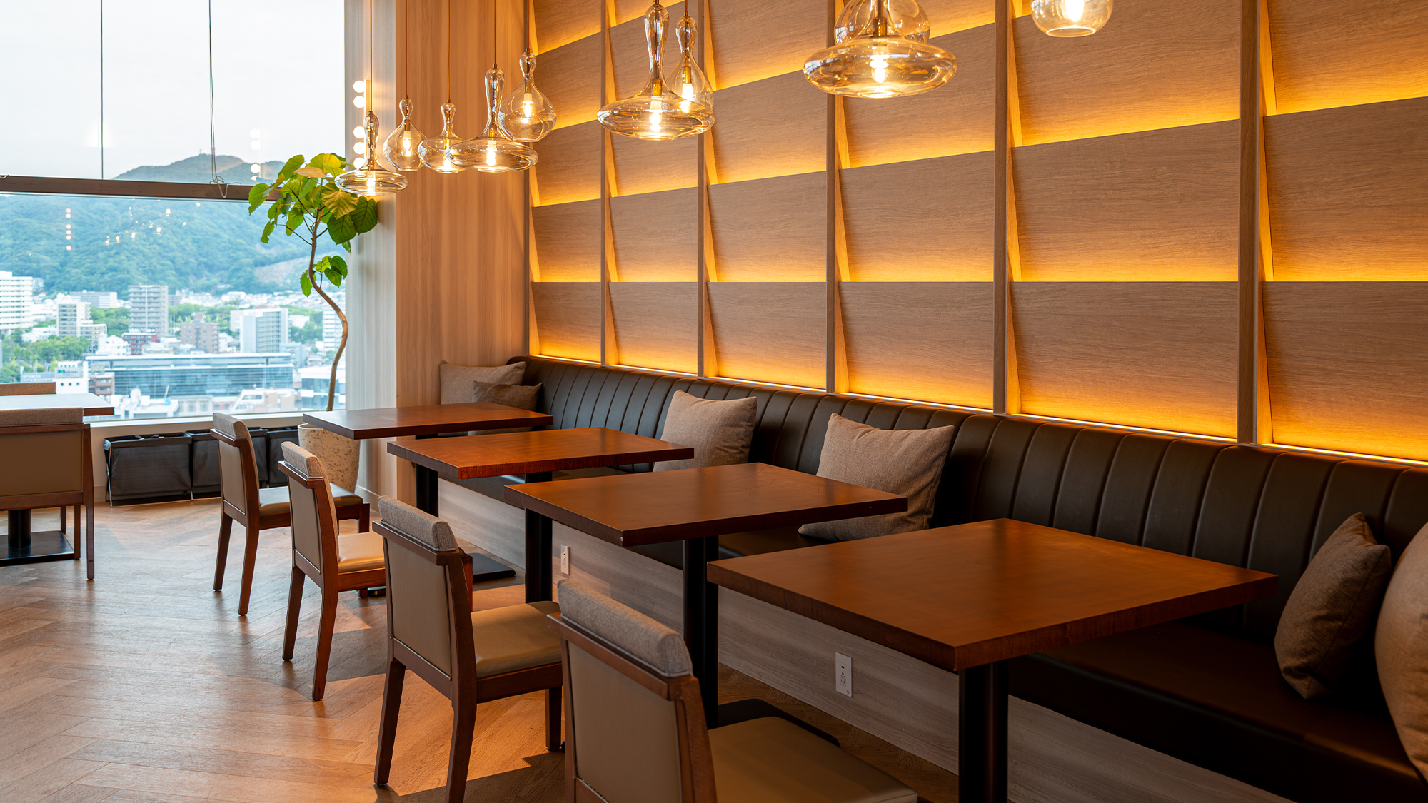 17F　レストラン