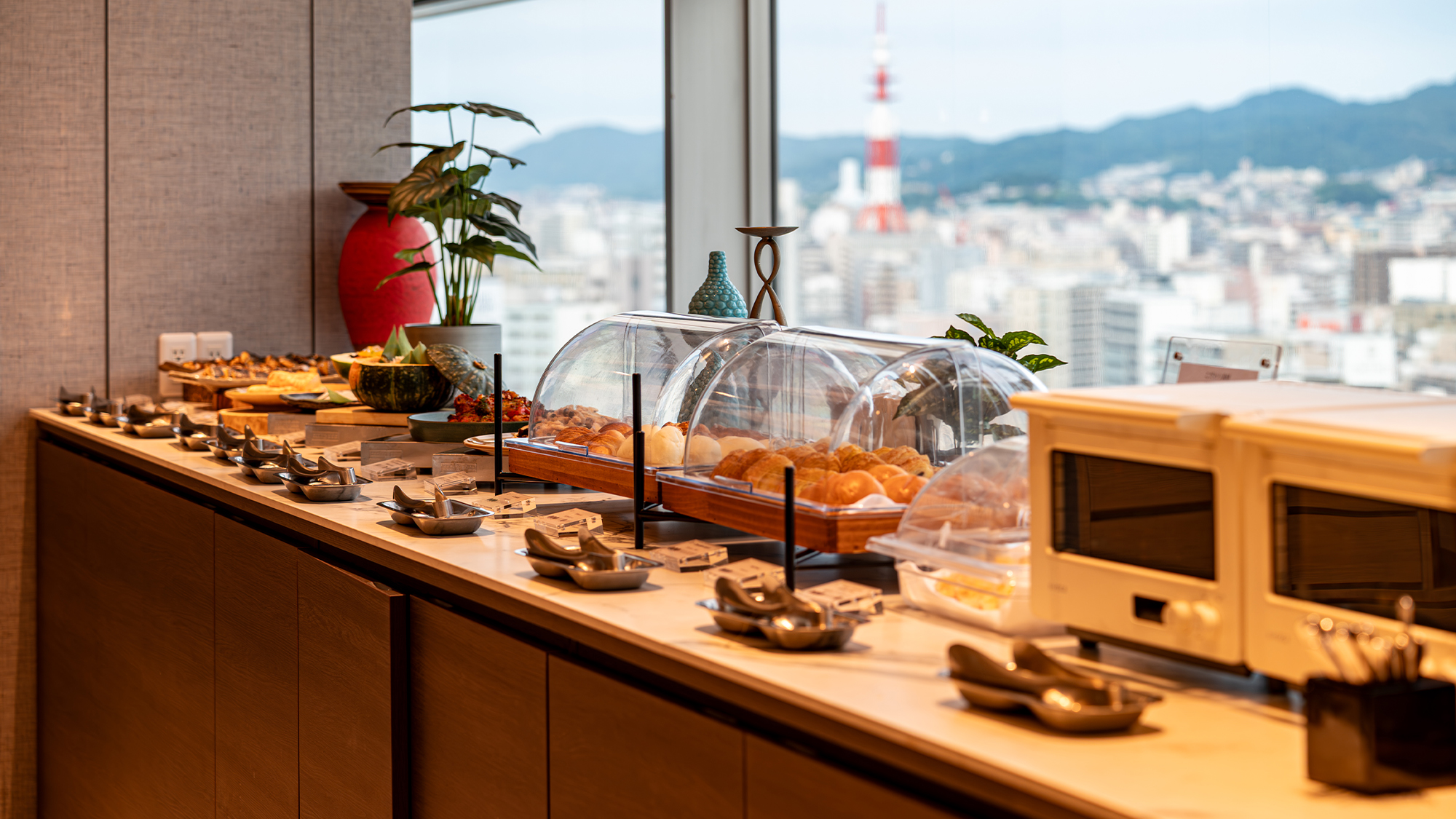 17F　レストラン　朝食一例