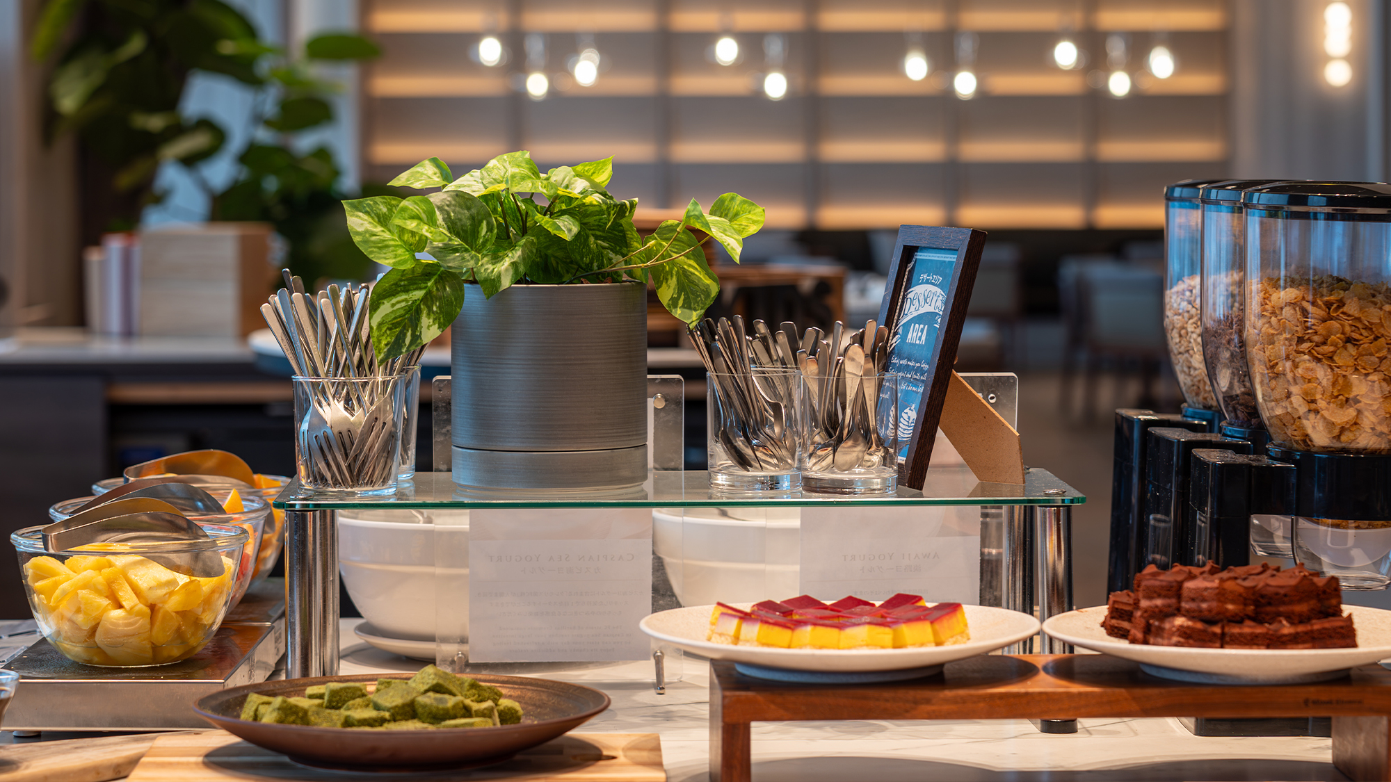 17F　レストラン　朝食一例