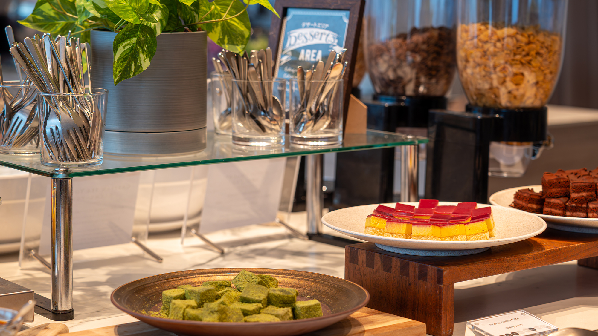 17F　レストラン　朝食一例