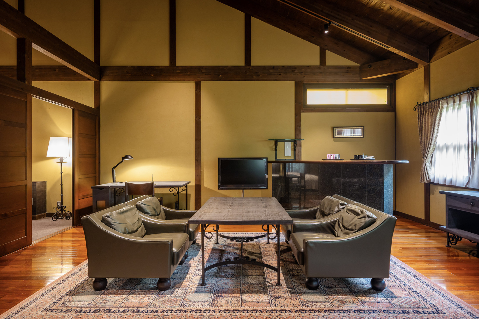 温泉・低温サウナ付ヴィラ「山叢」