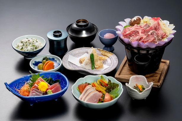 【和｜2食付】お日にち限定！訳ありプラン≪チェックアウト9：00/朝風呂使用不可≫