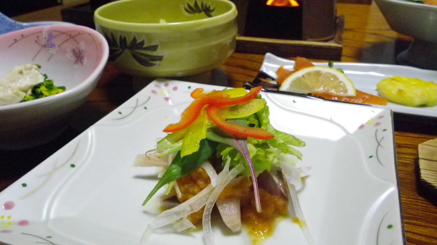 *夕食（一例）それぞれの食材を活かしたお料理を作っています。