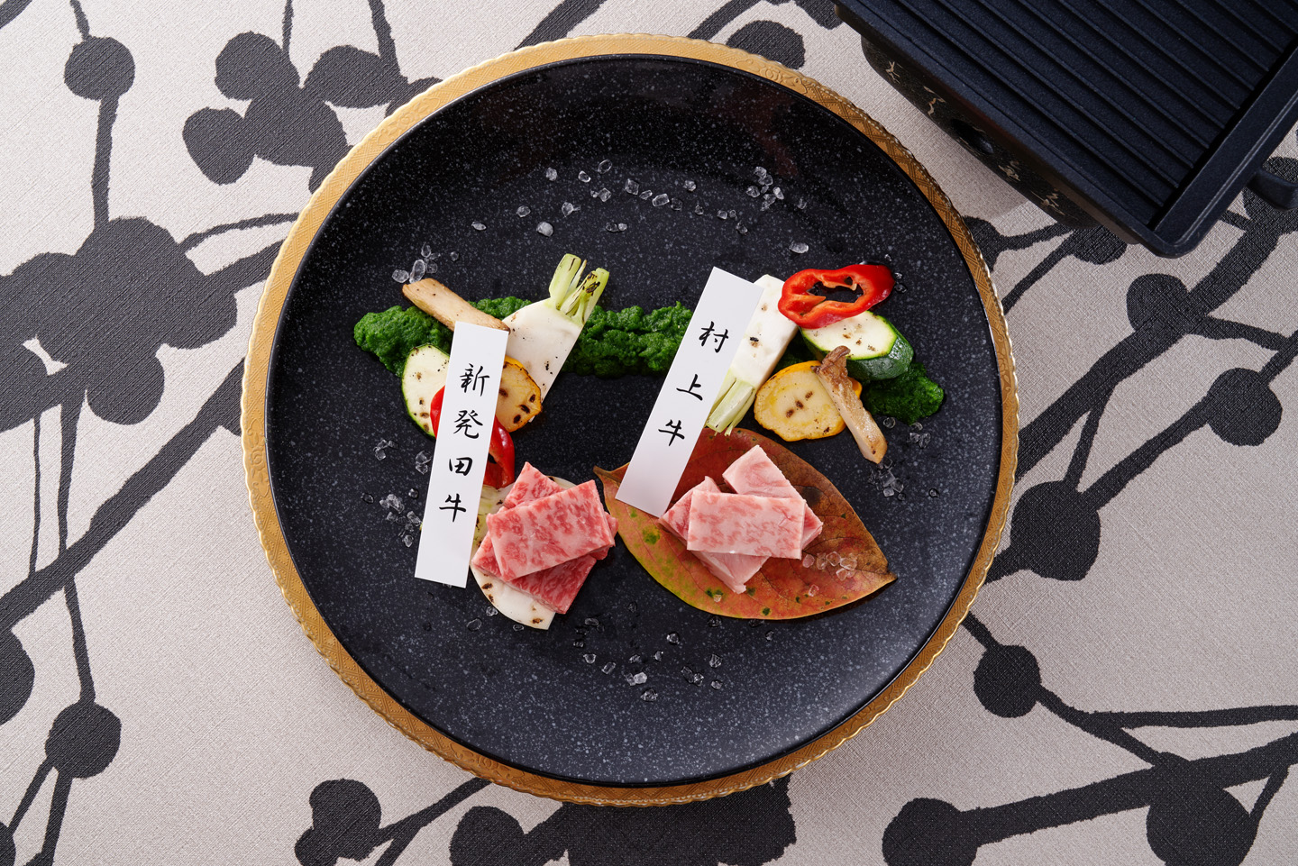 村上牛＆新発田牛ステーキ食べ比べ