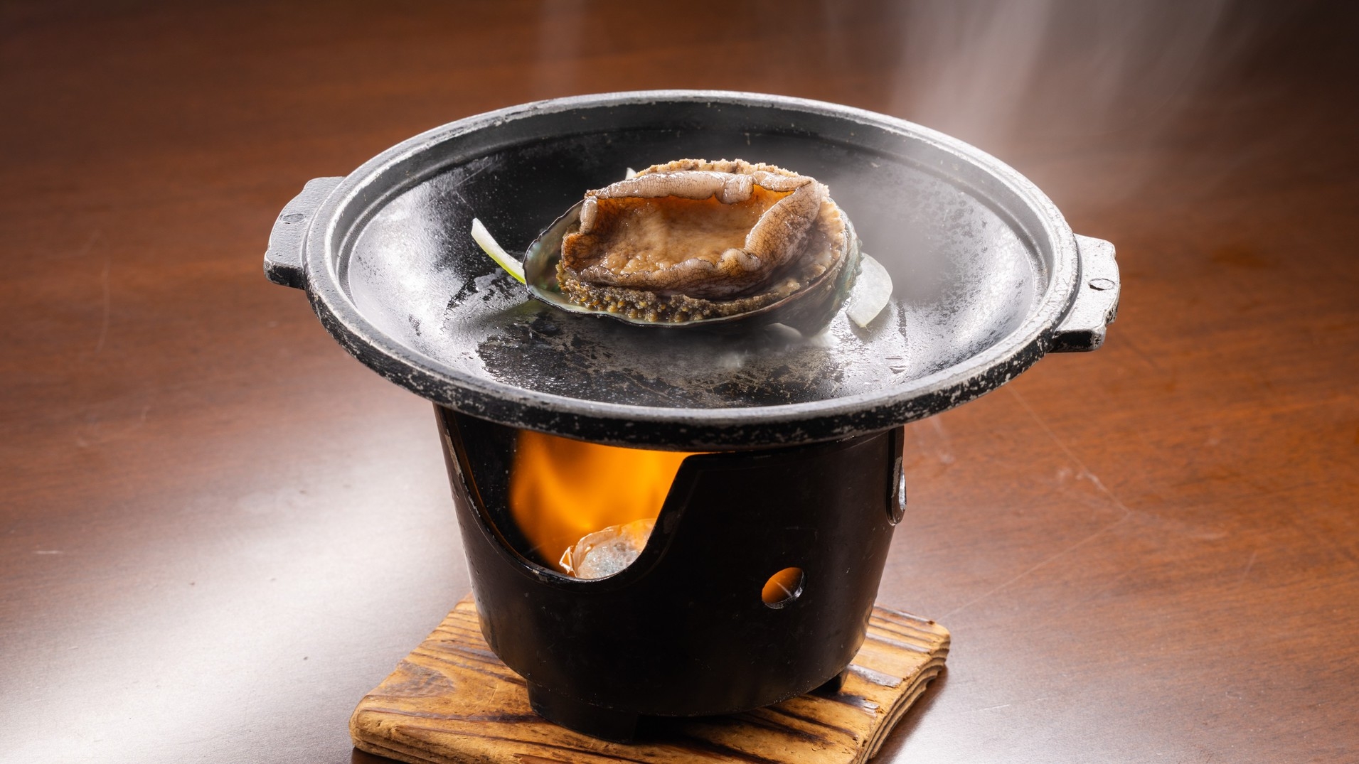 【お刺身桶盛り会席★アワビ付★】ドーンっとお刺身＋踊るアワビ◇天草のウマいを詰め込んだ岬亭の定番会席