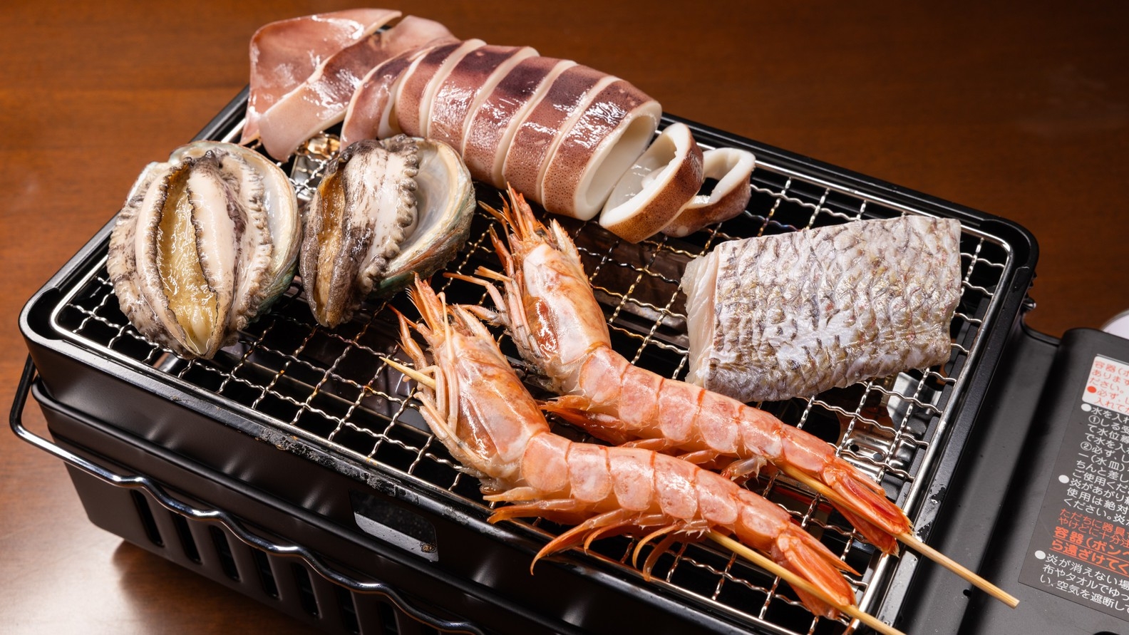 【初めての岬亭★浜焼き会席】活アワビやエビなどの卓上浜焼☆お刺身盛は手巻き寿司にもできて楽しみ倍増♪