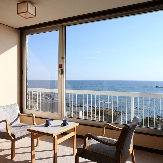 【一人旅】カニ・鉄板焼き・スイーツ全６０品バイキングプラン♪