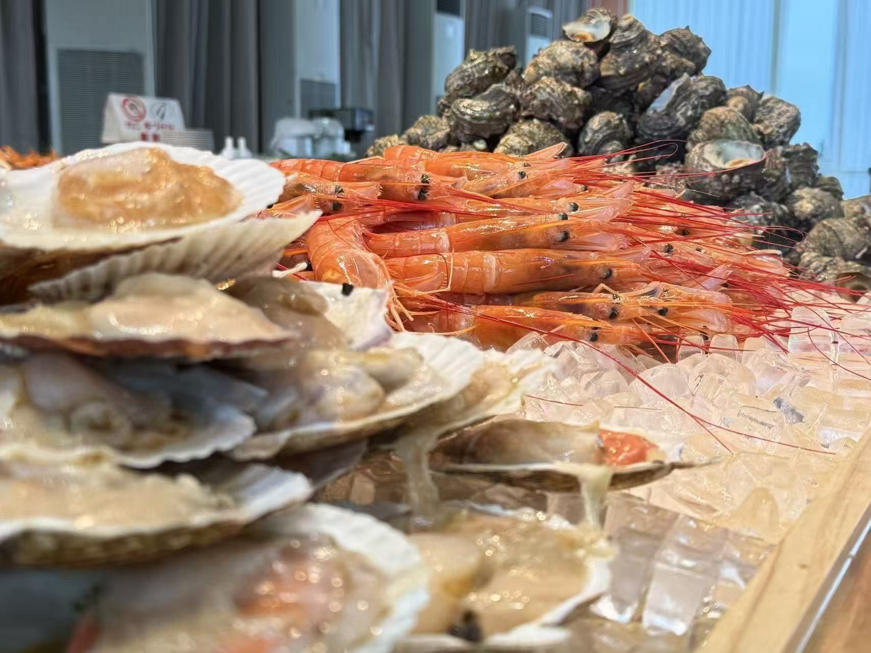 【食べ飲み放題付きプラン】1泊2食★刺身＆浜焼き＆寿司♪和洋中80品バイキングプラン※蟹食べ放題無し