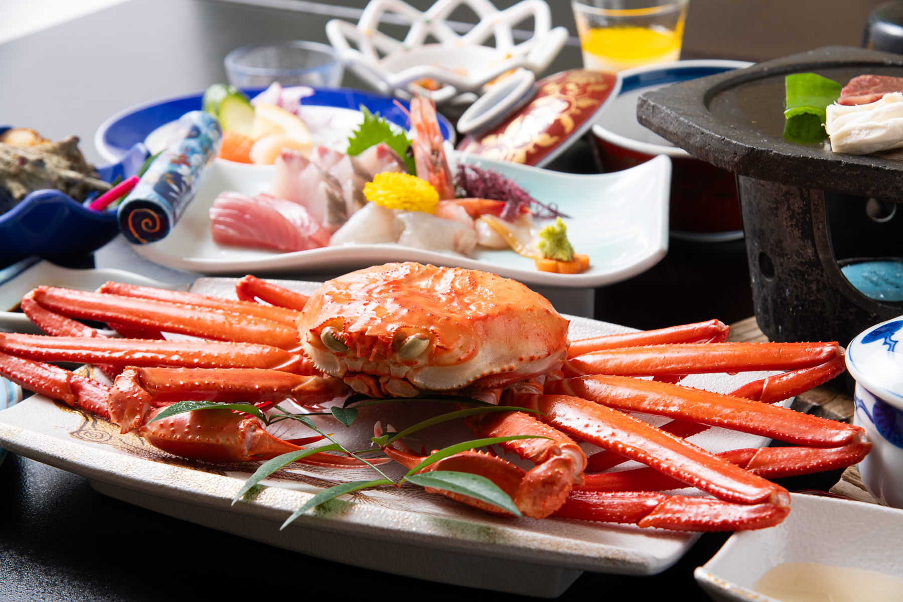 境港で獲れた紅ズワイガニ会席