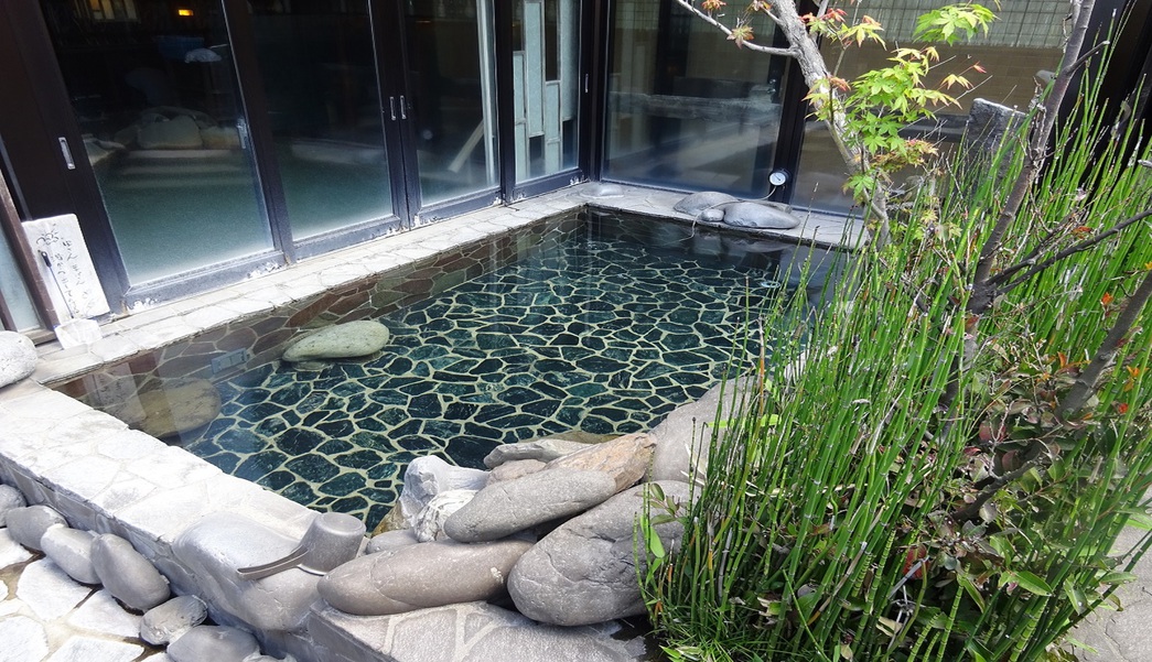 男湯　露天風呂■湯温41～42度