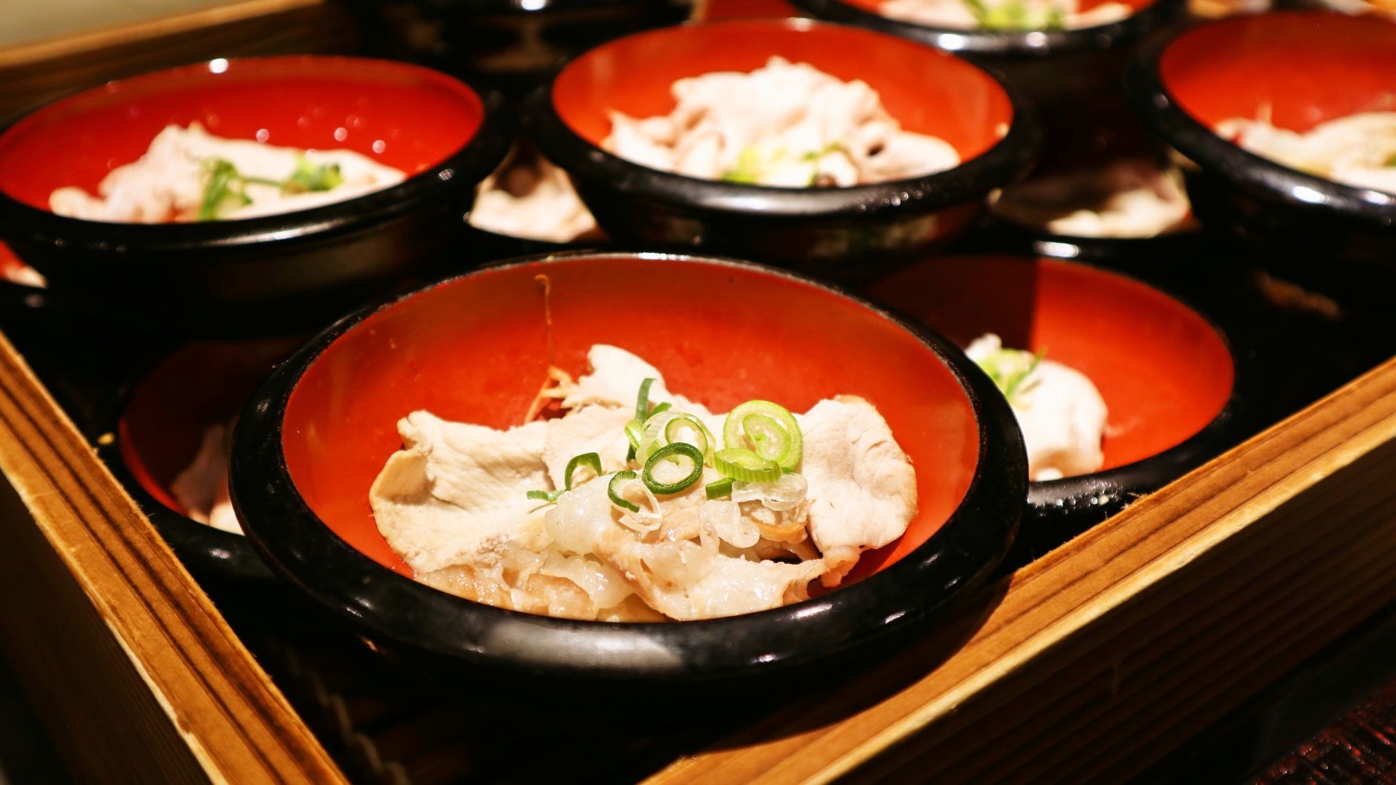 【ご当地逸品】黒豚しゃぶしゃぶ