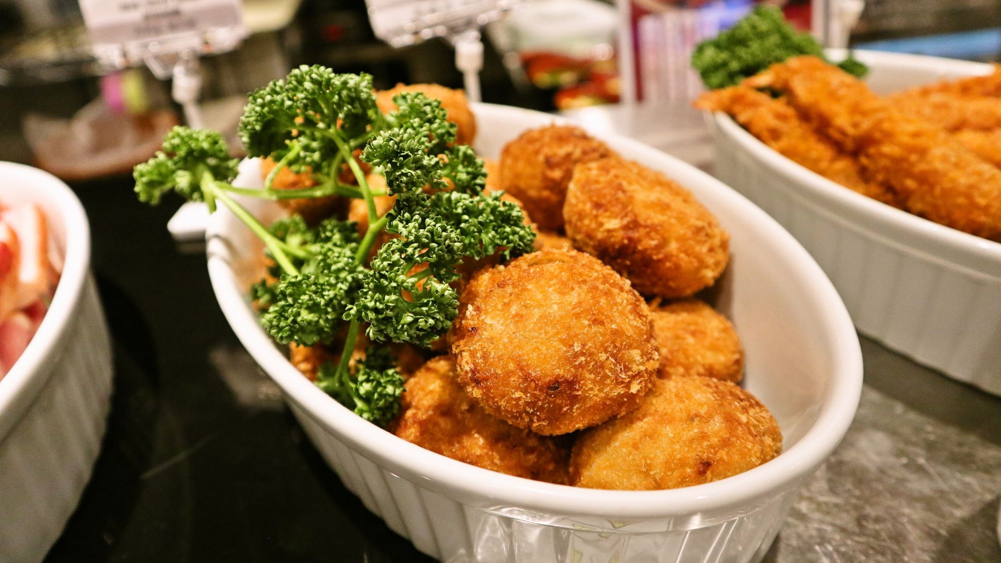 【ご当地逸品】黒豚コロッケ