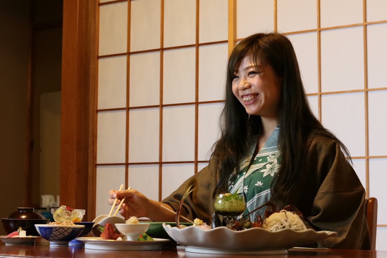 【伊豆箱根旅】当館１番人気！梅コース＜鮮魚のお造り＆四季折々の料理長お任せ会席＞♪