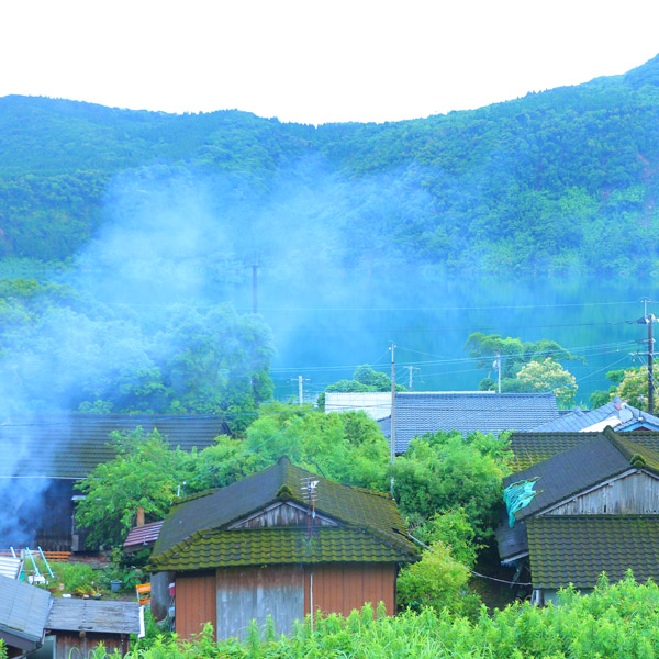 お部屋からの眺望。うなぎ湖の水面を一望できます。