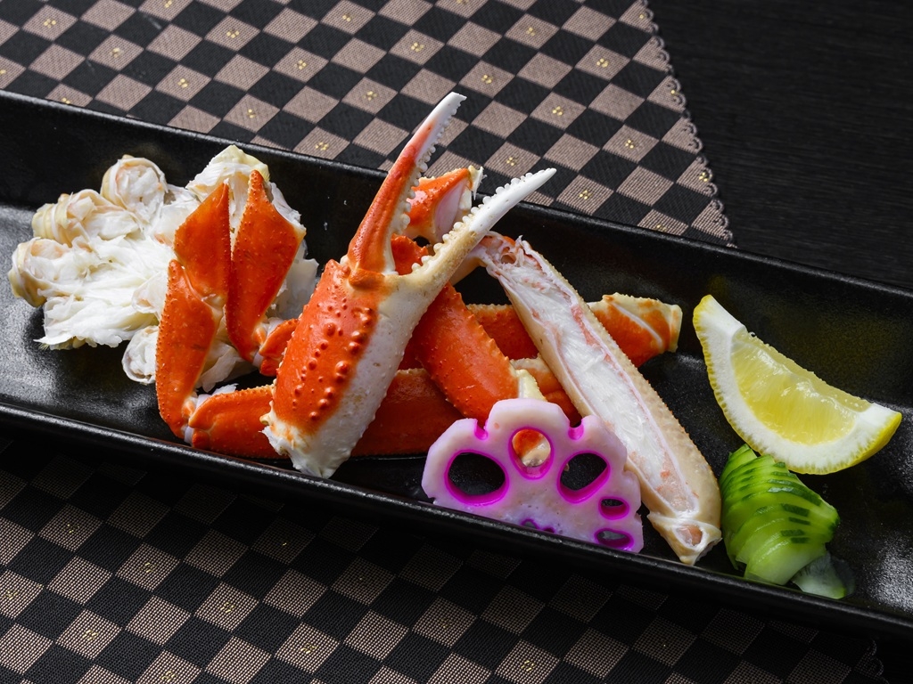 【絶品ズワイ蟹会席　六華-ROKKA-】新年の贅　多彩な味わい（1泊2食）