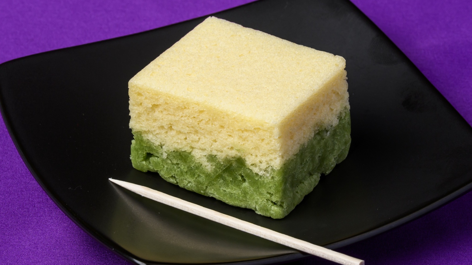 2025金沢の和菓子とお抹茶イメージ