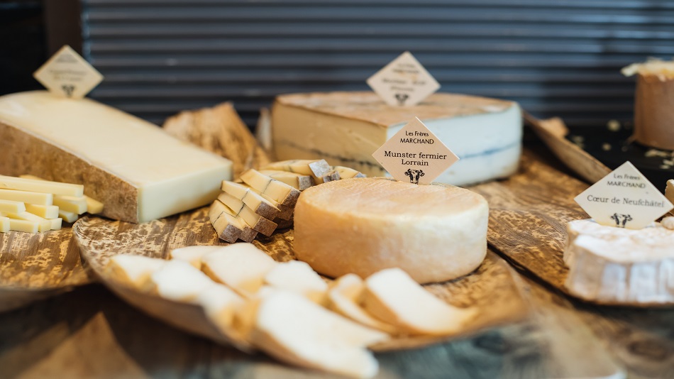 アップ＆アボーヴレストラン