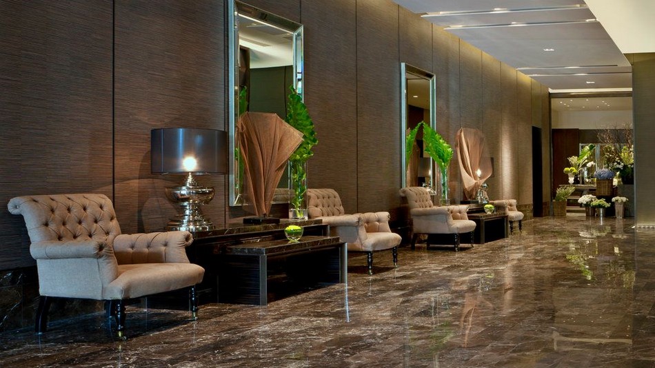 ホテル内1階フロア