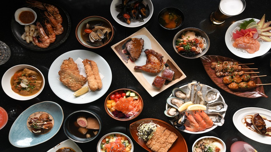 アップ＆アボーヴレストラン