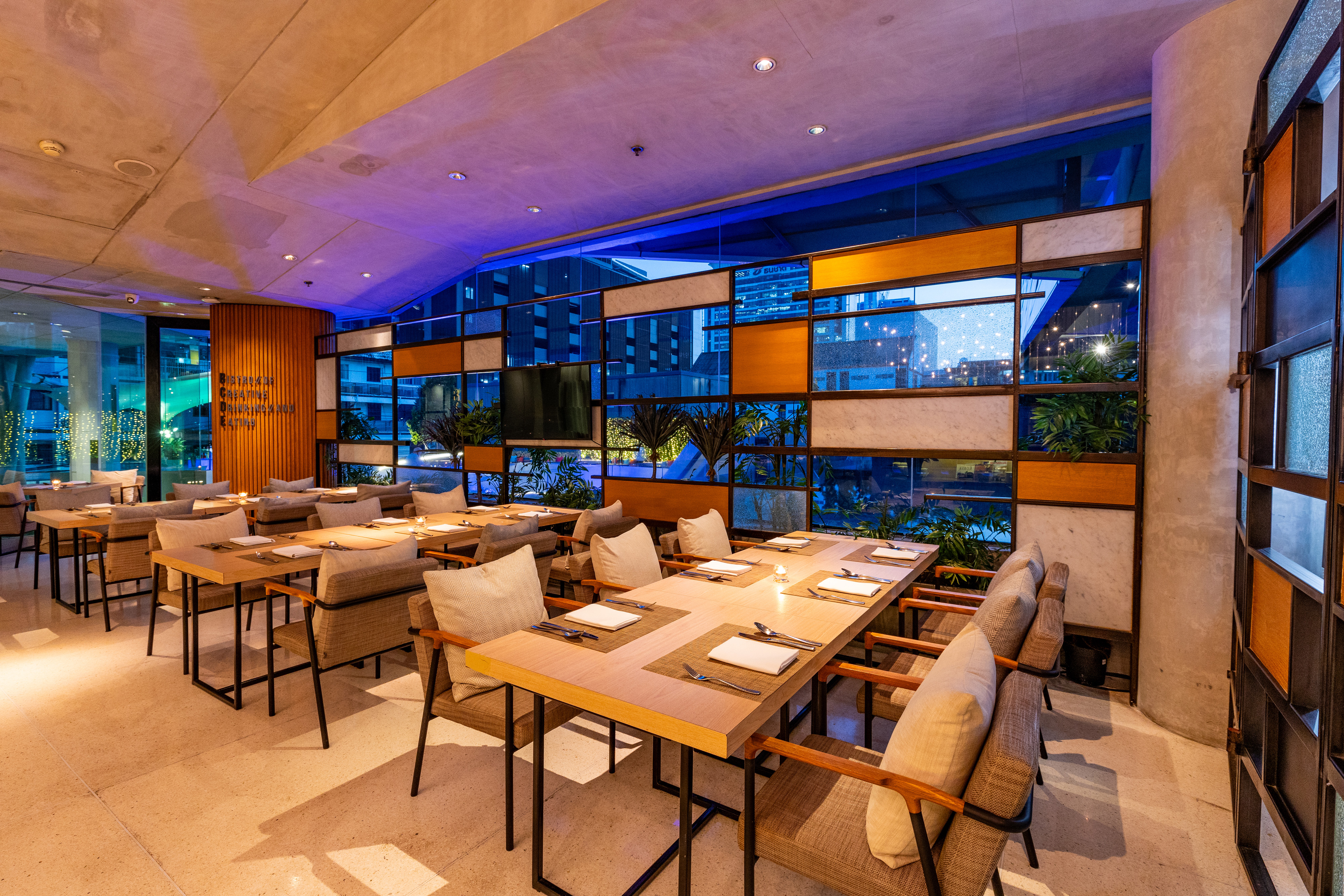BCDE Restaurant 