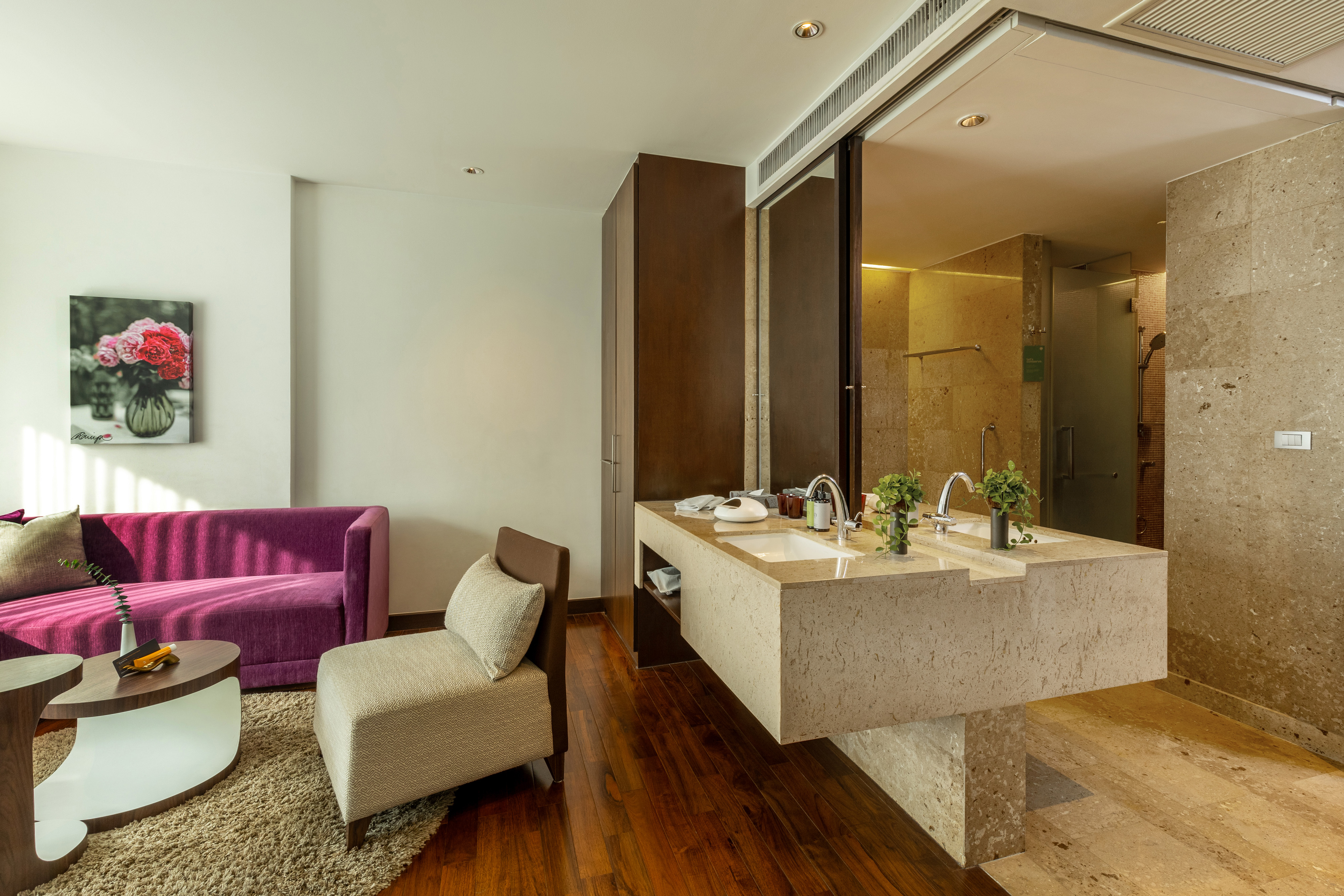 Triple Luxe Suite 