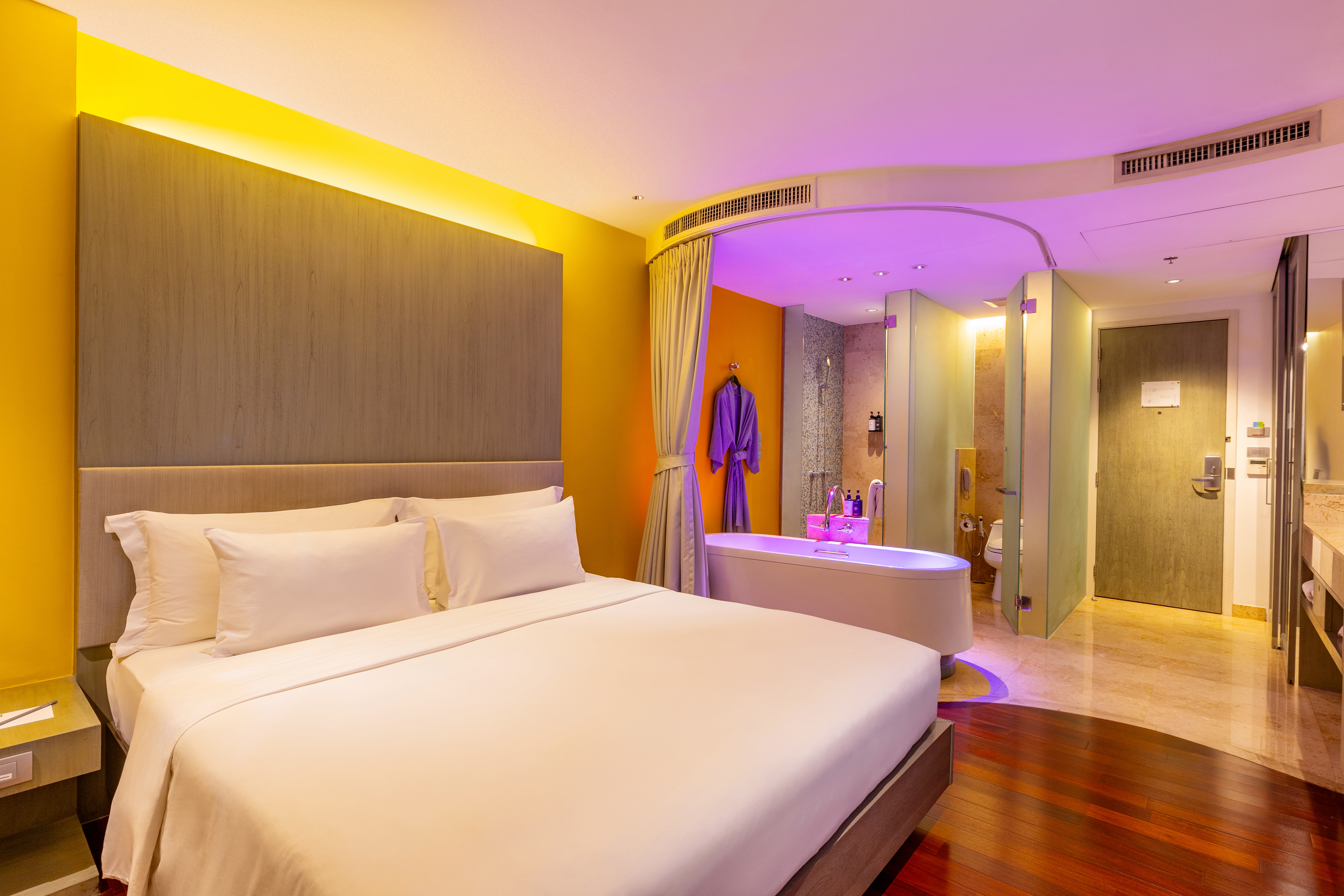 Extra Radiance Room