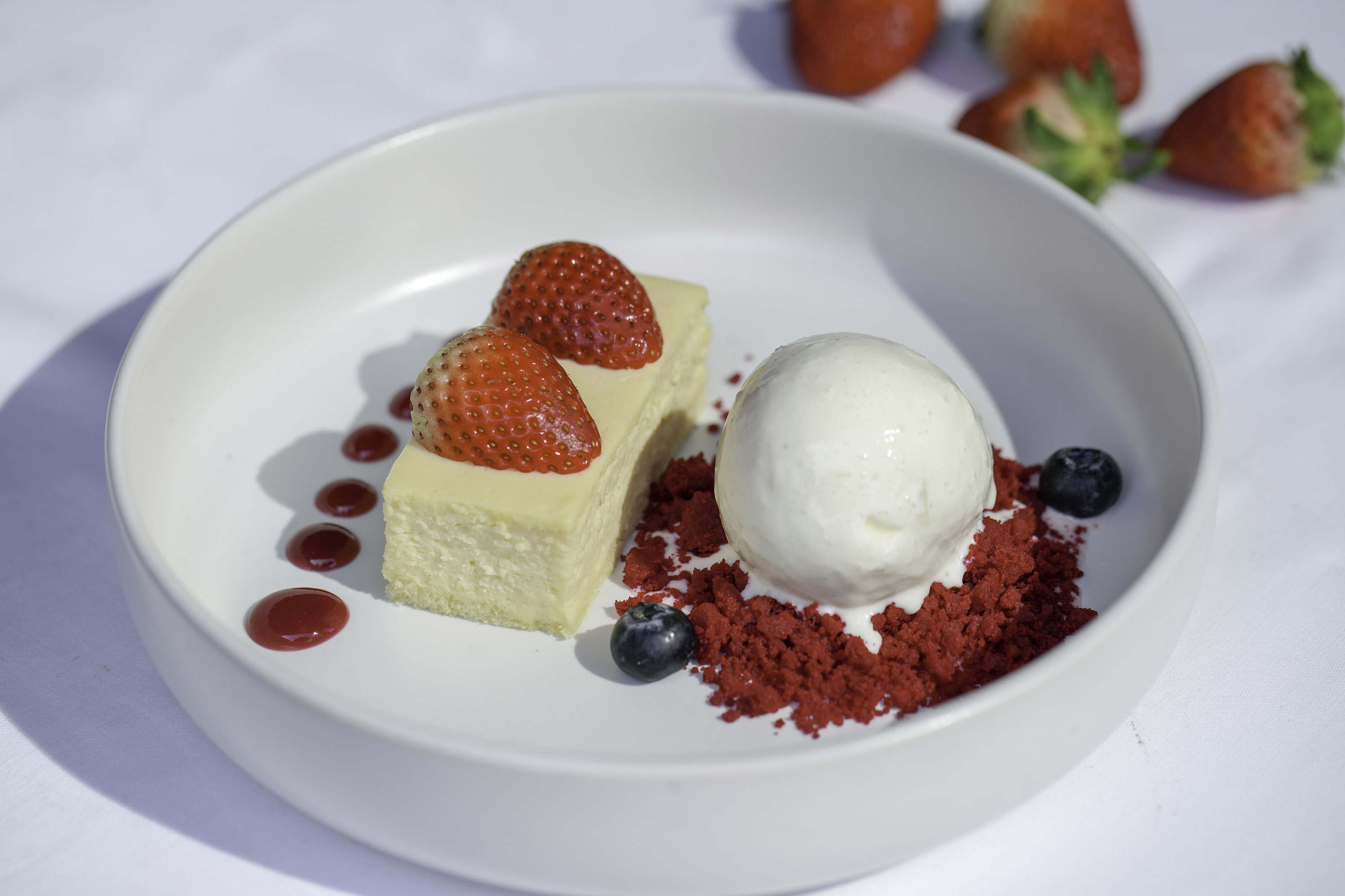 BCDE Restaurant - food & Drink