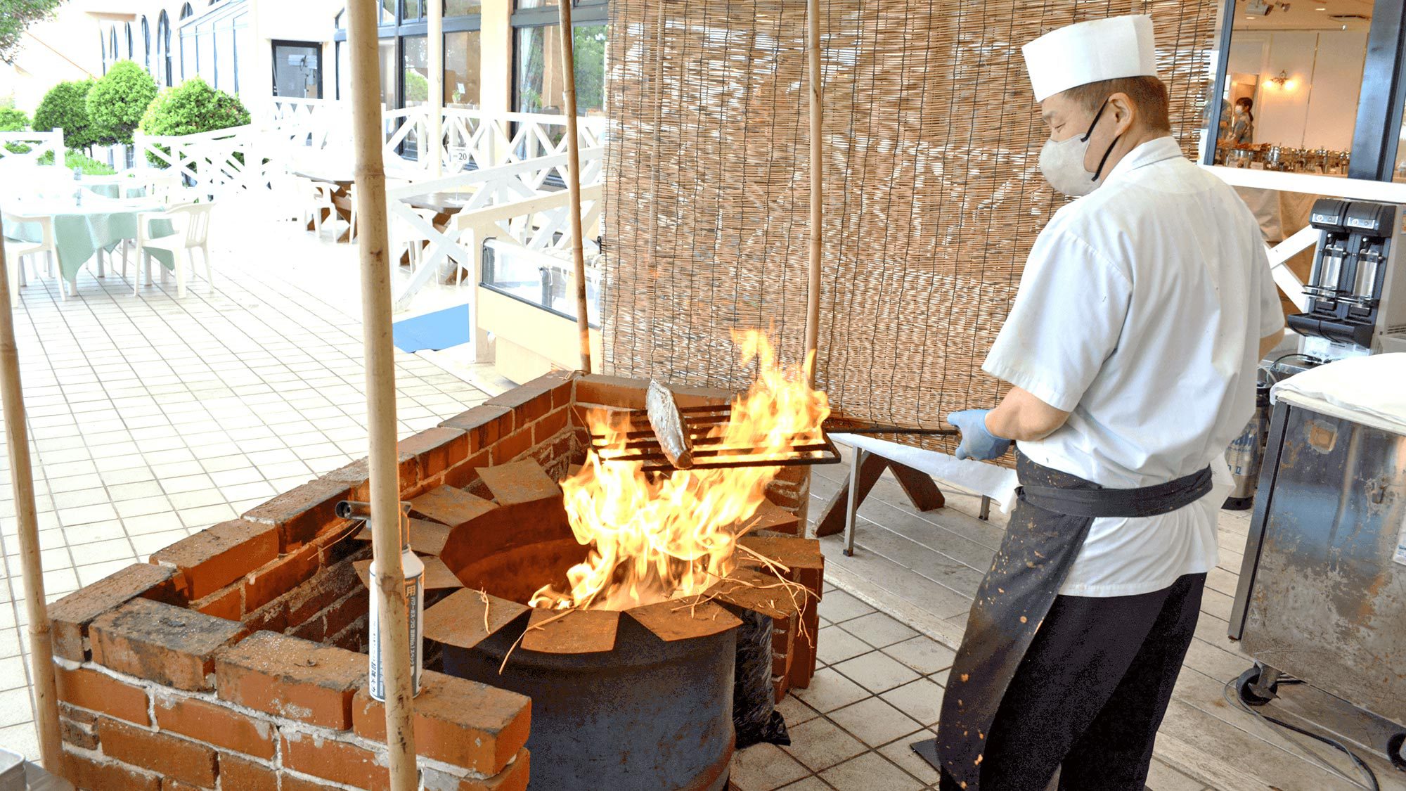 【7/19，20の三連休限定！】カツオ藁焼き実演LIVE！三連休限定バイキングプラン