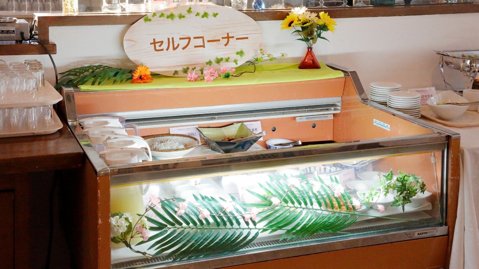 【朝食】一部副菜はセルフバイキング形式です